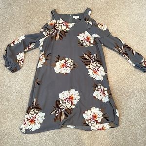 Umgee cold shoulder floral dress, size medium